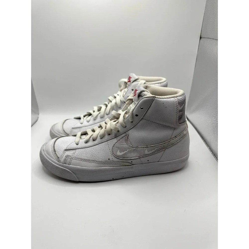 Nike Blazer Mid '77 GS White Logo Print DJ4624-100 Kids 6‎ Sneaker Leather Skate